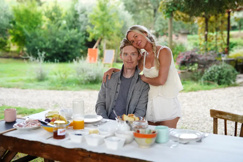 Breakfast in the garden at Quadrilumi